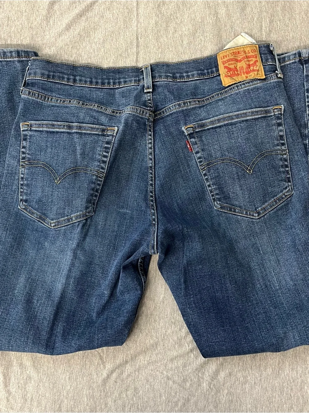 Levis 511 Jeans Mens 36x30 Blue Denim Five Pocket classic Leg Medium Fading SK3
